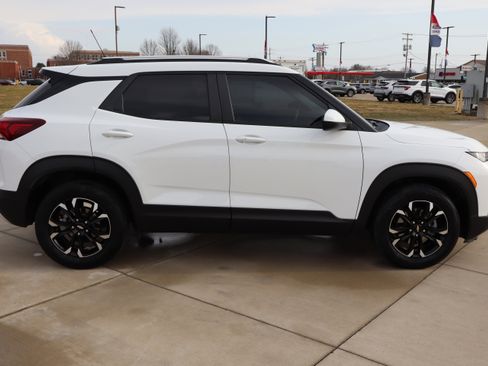 Used 2023 Chevrolet TrailBlazer LT image 5