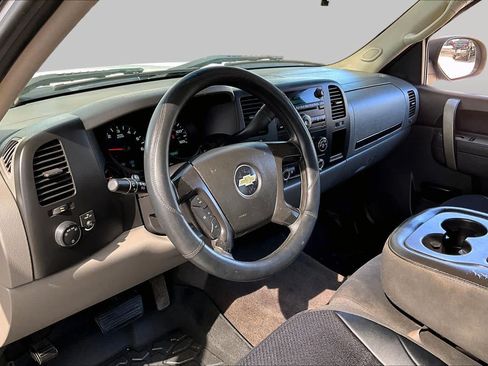 Used 2011 Chevrolet Silverado 1500 LS RWD image 17