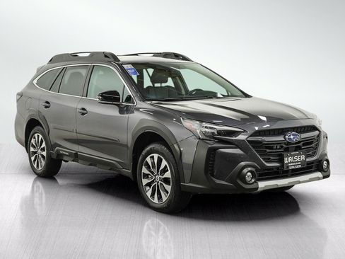 Used 2025 Subaru Outback Limited AWD/4WD image 6