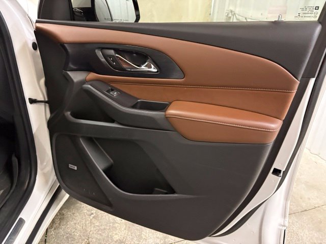 Used 2018 Chevrolet Traverse High Country AWD/4WD image 32