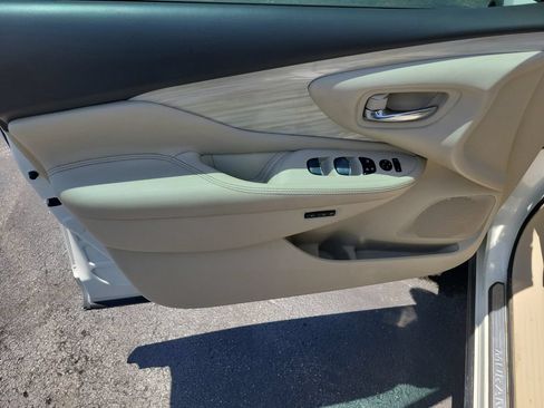 Used 2017 Nissan Murano Platinum w/ Platinum Technology Package FWD image 28