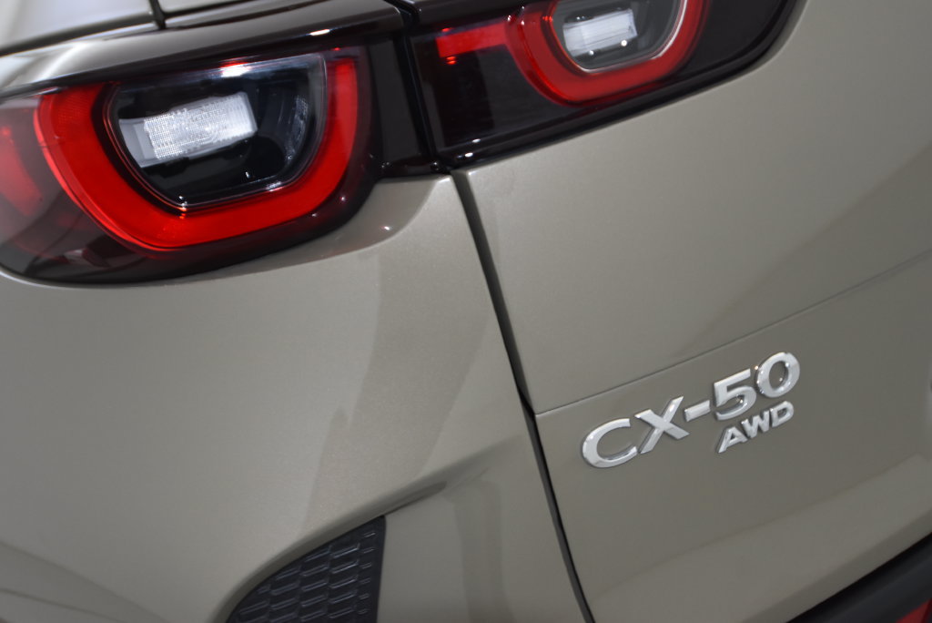 Used 2024 MAZDA CX-50 AWD 2.5 Turbo w/ Weather Package image 39
