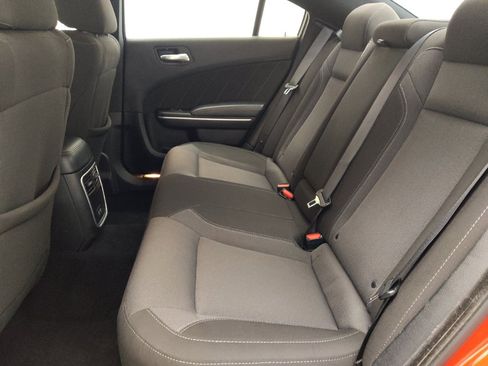Used 2022 Dodge Charger SXT RWD image 18
