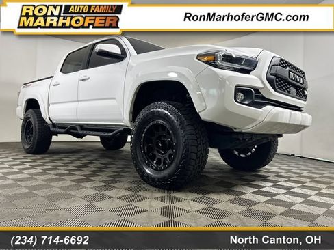 Used 2021 Toyota Tacoma TRD Sport w/ TRD Premium Sport Package AWD/4WD image 1
