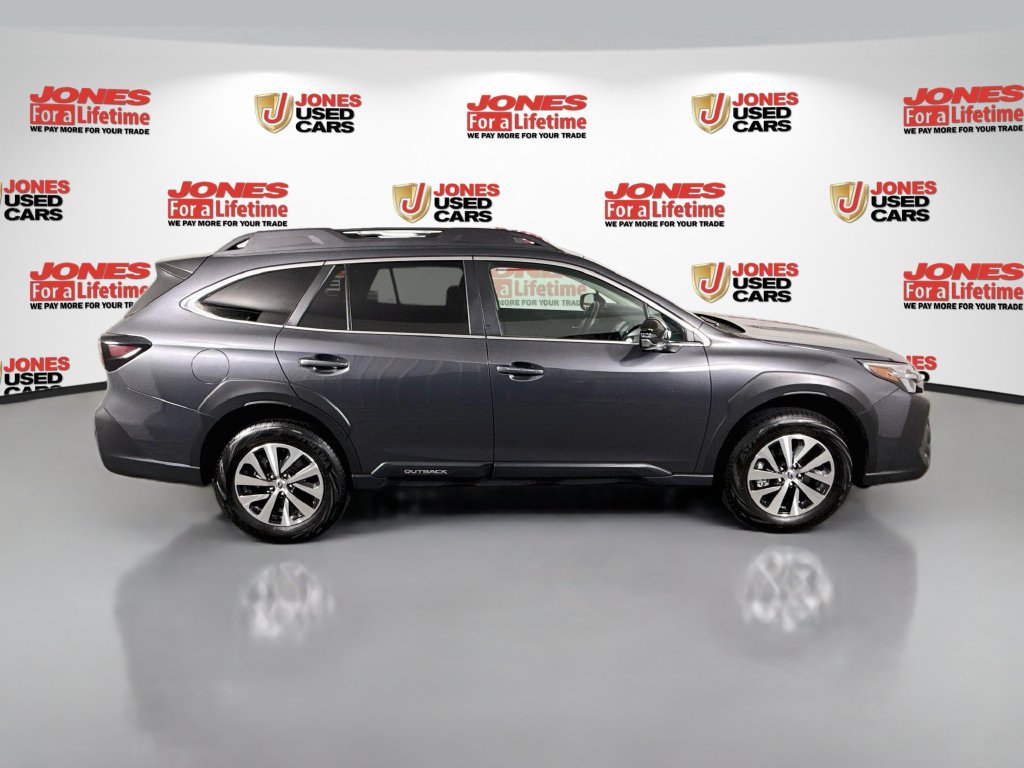 Certified 2025 Subaru Outback Premium AWD/4WD image 16