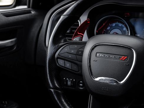 Used 2019 Dodge Charger Scat Pack RWD image 20