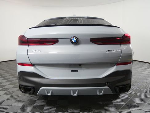 New 2026 BMW X6 xDrive40i image 4