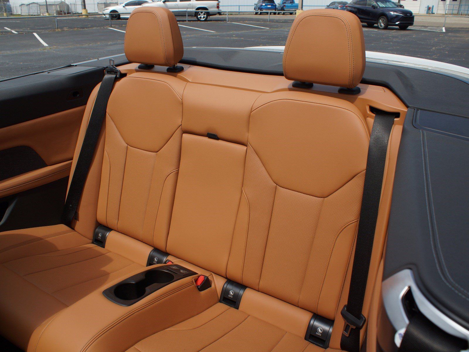 Used 2024 BMW M440i Convertible w/ Premium Package RWD image 15