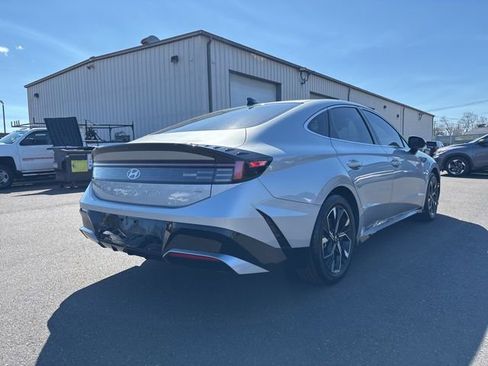 Used 2025 Hyundai Sonata SEL image 3