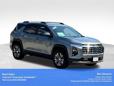 Used 2025 Chevrolet Equinox LT w/ Convenience Package II FWD image 3
