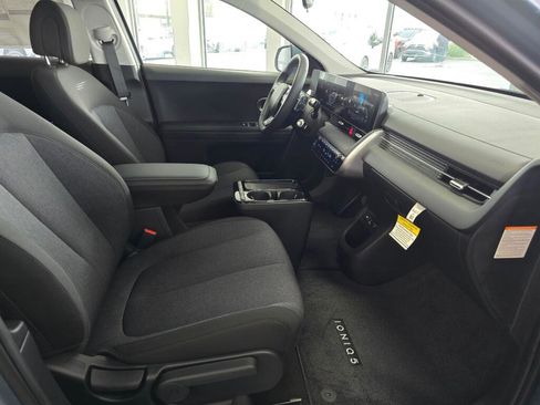 New 2026 Hyundai Ioniq 5 SE image 33