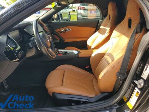 Used 2022 BMW Z4 M40i w/ Premium Package RWD image 14