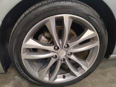 Used 2023 Chevrolet Malibu LT FWD image 31