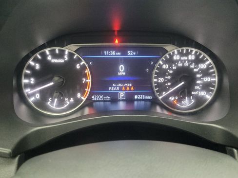 Used 2023 Nissan Altima 2.5 SV image 23