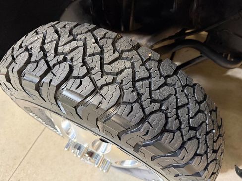 Used 2006 Chevrolet Silverado 3500 LT w/ Heavy-Duty Power Package image 44