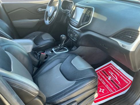 Used 2014 Jeep Cherokee Limited w/ Luxury Group image 20