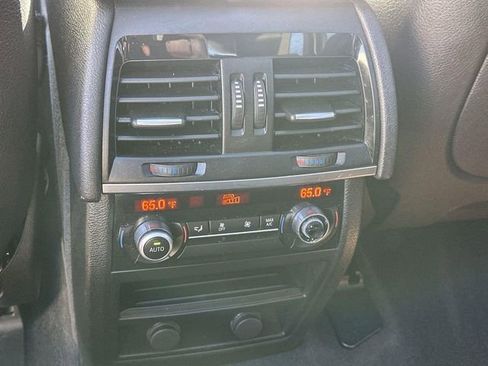 Used 2014 BMW X5 xDrive35d image 21