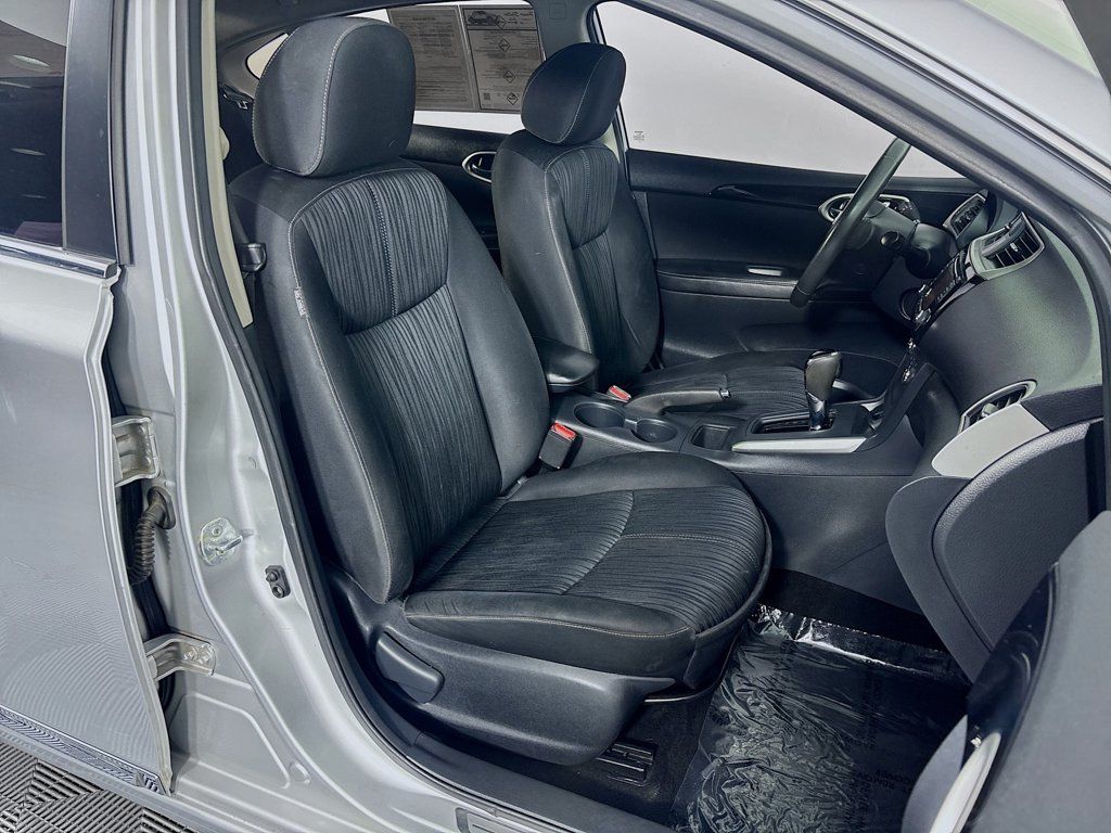 Used 2016 Nissan Sentra SV FWD image 25
