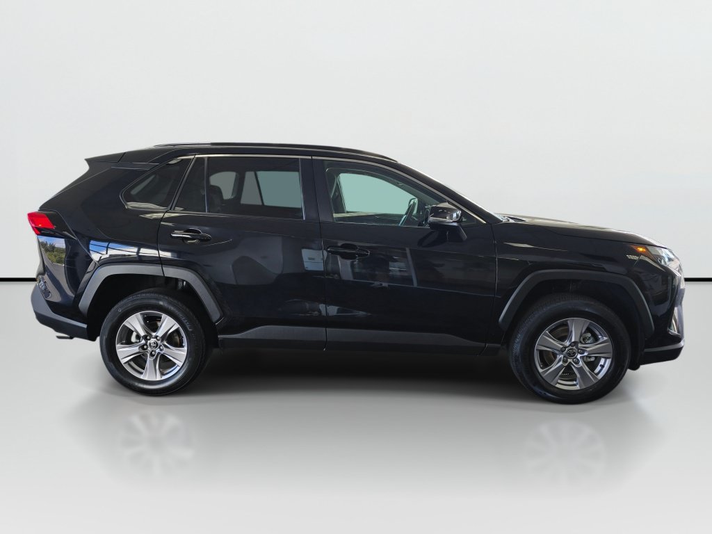 Certified 2025 Toyota RAV4 XLE FWD image 6