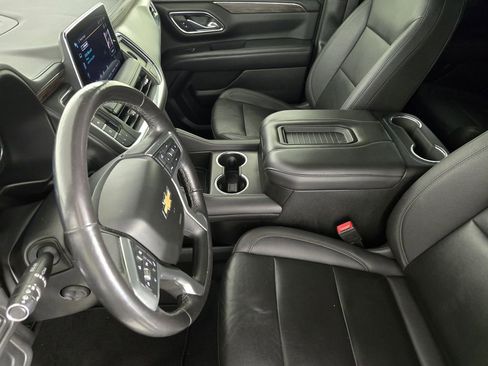Used 2022 Chevrolet Tahoe LT w/ Luxury Package RWD image 14