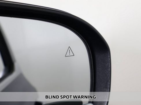 Used 2024 Kia Telluride S w/ S Sunroof Package image 6