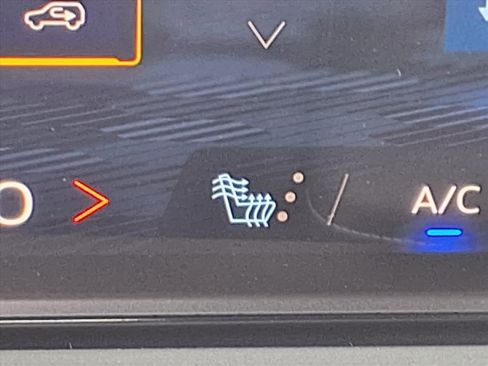 New 2026 Chevrolet Traverse LT w/ Sun and Wheel Package image 15