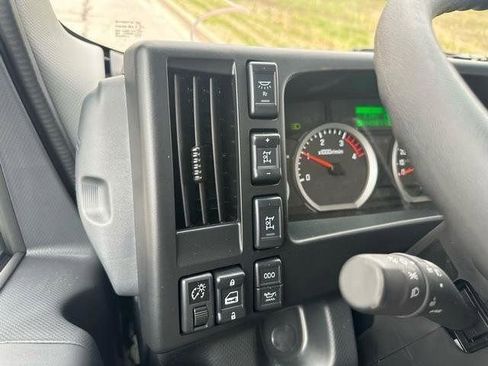 New 2024 Chevrolet Low Cab Forward 5500XD RWD image 13