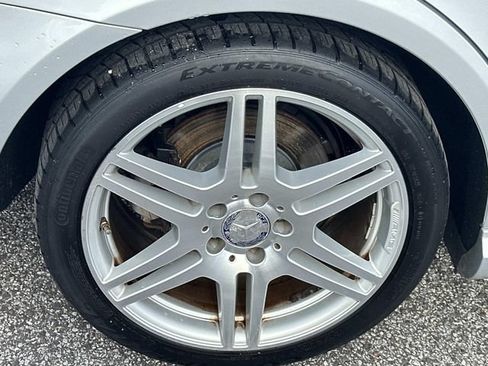 Used 2010 Mercedes-Benz E 350 Sedan image 12