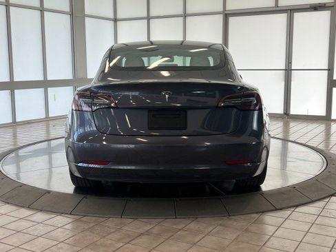 Used 2022 Tesla Model 3 RWD image 6