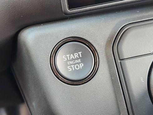New 2026 Land Rover Defender 110 OCTA AWD/4WD image 20