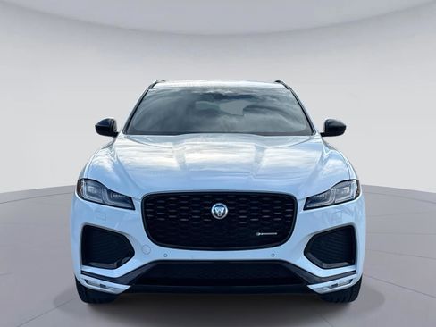 Used 2024 Jaguar F-PACE R-Dynamic S image 9