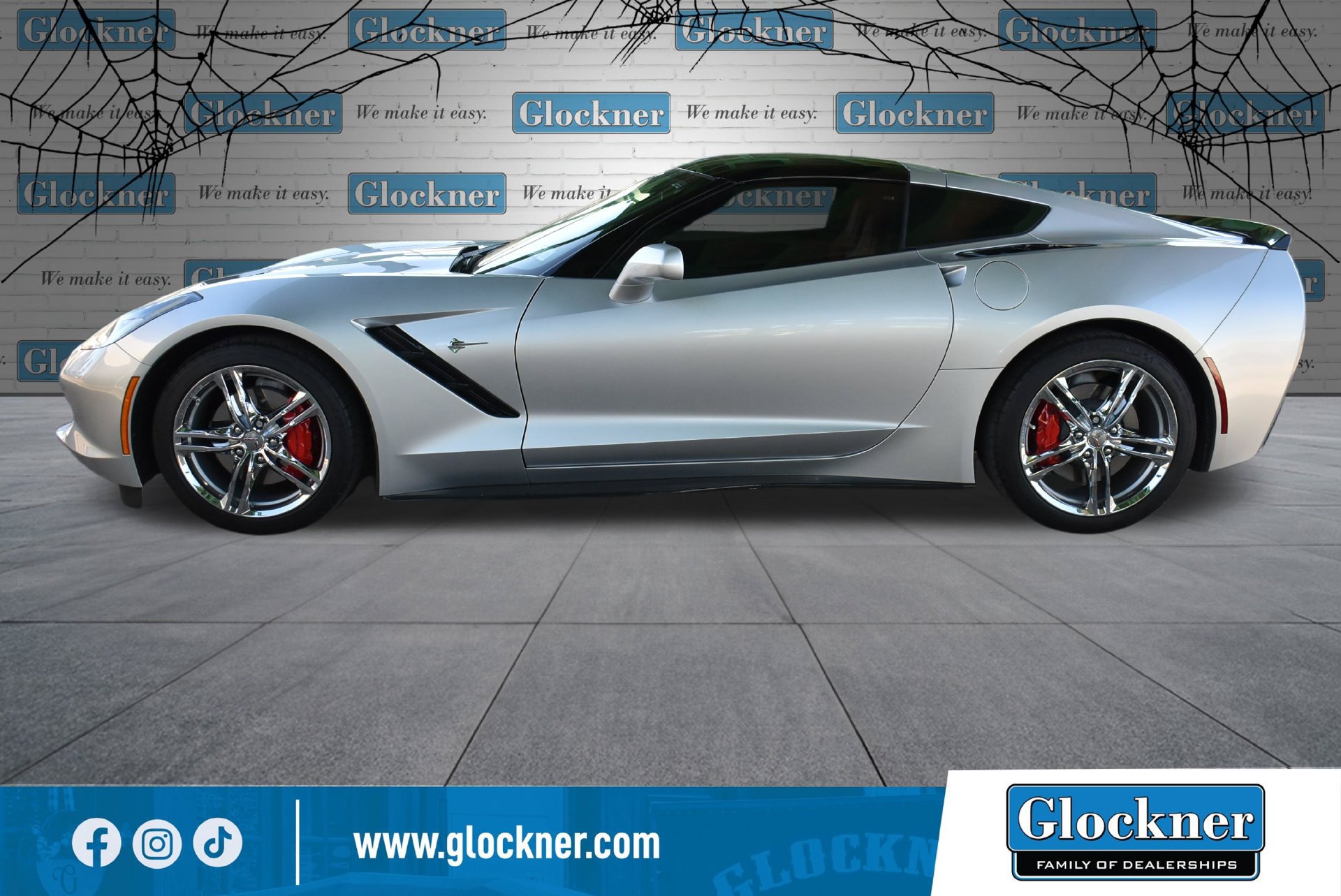 Used 2017 Chevrolet Corvette Stingray Coupe w/ 2LT Preferred Equipment Group RWD image 9