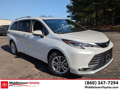 Certified 2023 Toyota Sienna Platinum