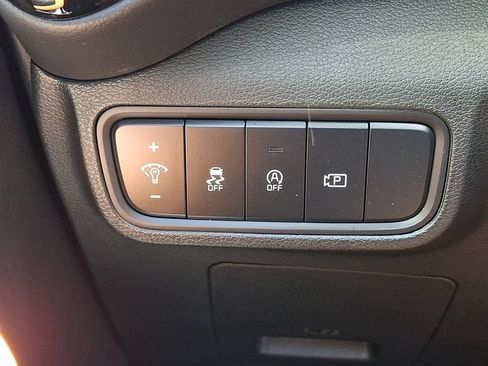 Used 2025 Kia Soul EX FWD image 26
