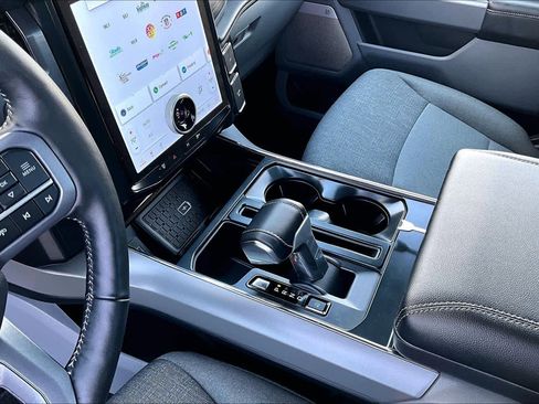 Used 2024 Ford F150 Lightning Flash image 17