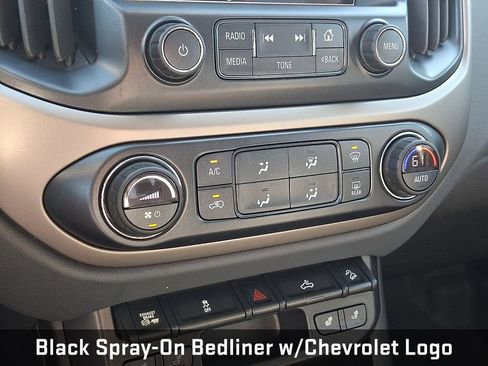 Used 2017 Chevrolet Colorado Z71 AWD/4WD image 18