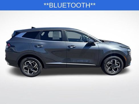 Used 2024 Kia Sportage LX AWD/4WD image 8