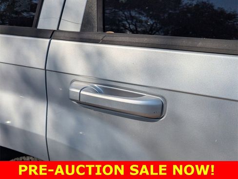 Used 2010 Jeep Grand Cherokee Laredo image 7