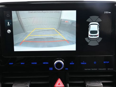 Used 2020 Hyundai Ioniq Limited image 16