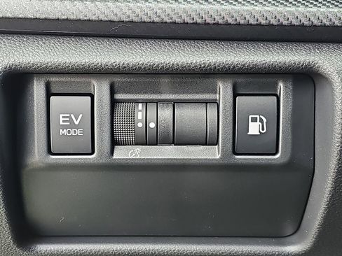 New 2026 Subaru Crosstrek 2.5i Limited AWD/4WD image 30