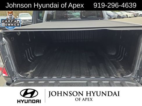 Used 2020 GMC Canyon SLE w/ Driver Alert Package image 23