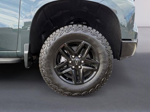 New 2026 Chevrolet Silverado 1500 Custom Trail Boss AWD/4WD image 9