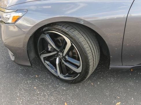 Used 2019 Honda Accord Sport image 29