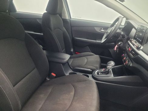 Used 2021 Kia Forte LXS FWD image 21