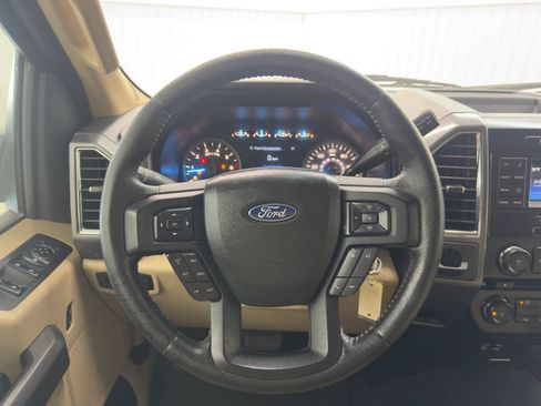 Used 2015 Ford F150 XLT w/ Equipment Group 301A Mid image 18