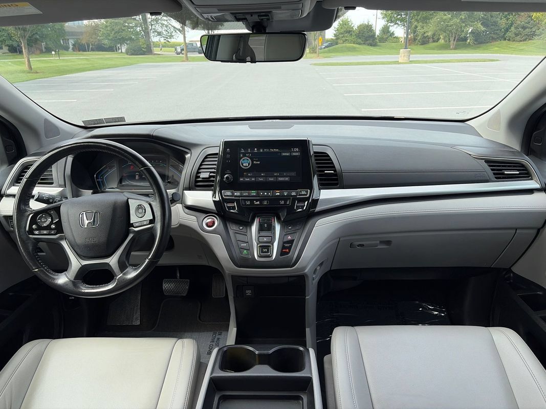 Used 2019 Honda Odyssey EX-L image 17