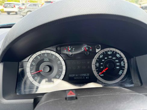Used 2011 Ford Escape XLT FWD image 4