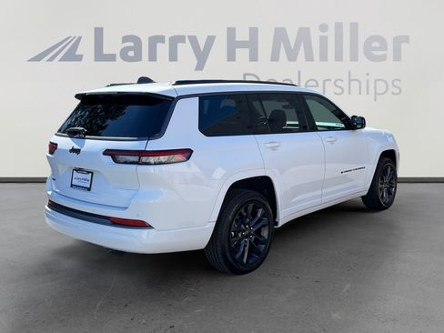 New 2026 Jeep Grand Cherokee L Limited AWD/4WD image 5