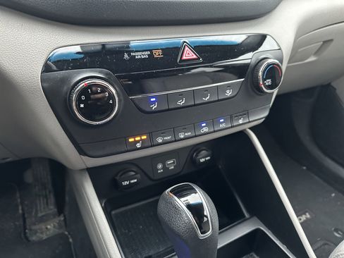 Used 2018 Hyundai Tucson SEL image 27