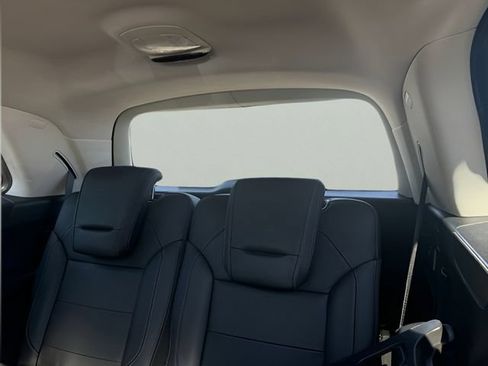 Used 2017 Mercedes-Benz GLS 450 4MATIC image 14